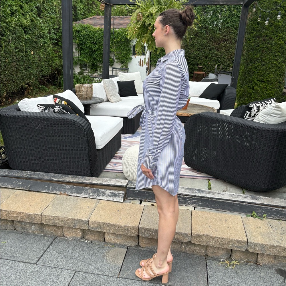 Excellente condition THEORY shirt dress